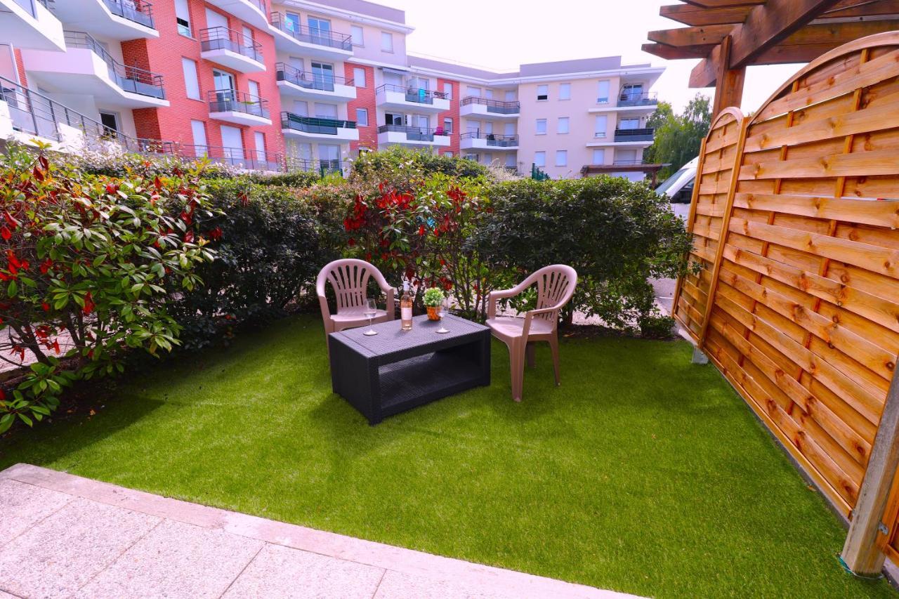 Apartamento La Cosy House Courcouronnes Exterior foto